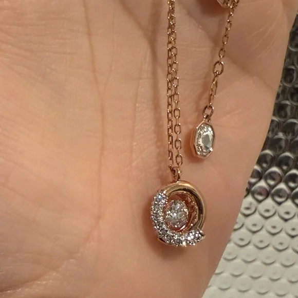 Swarovski Dextera Necklace - Picture 4 of 5